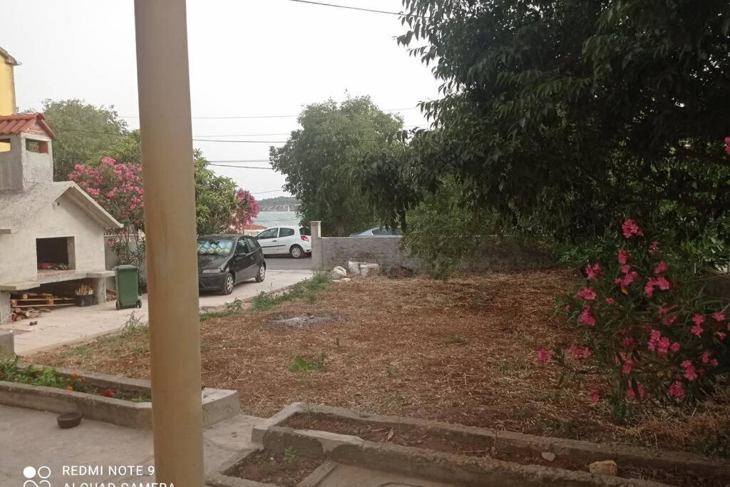 Kuca Za Odmor Ljubica Sibenik Villa Exterior foto